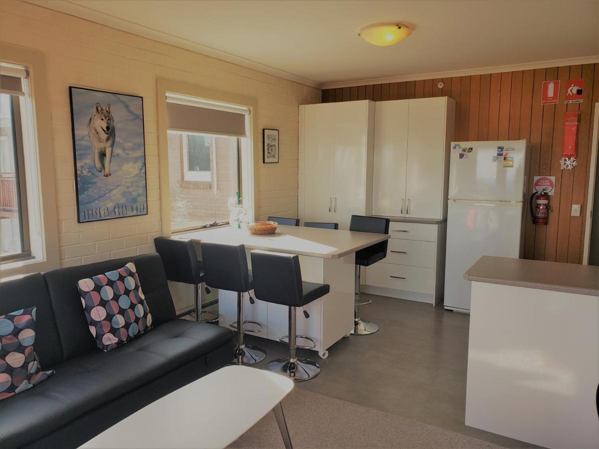 Enzian Hotel Mt Buller Маунт Булер Екстериор снимка